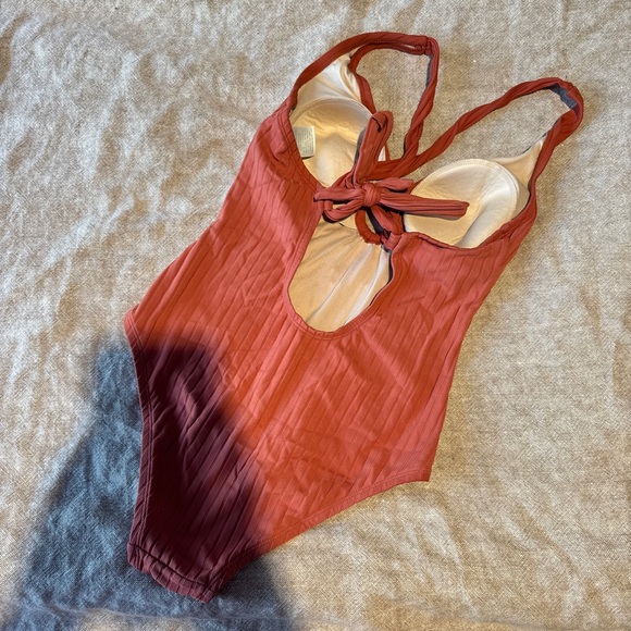 Kona Sol Swim - Picture 2 of 3